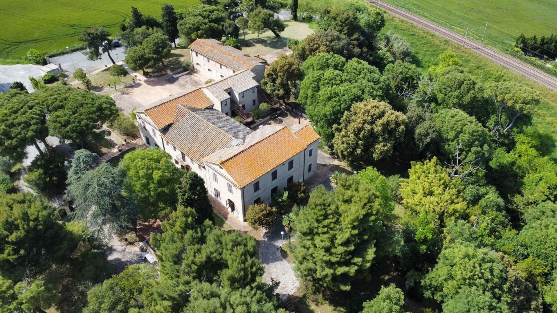 洛雷托 Casa Famiglia Di Nazareth酒店 外观 照片